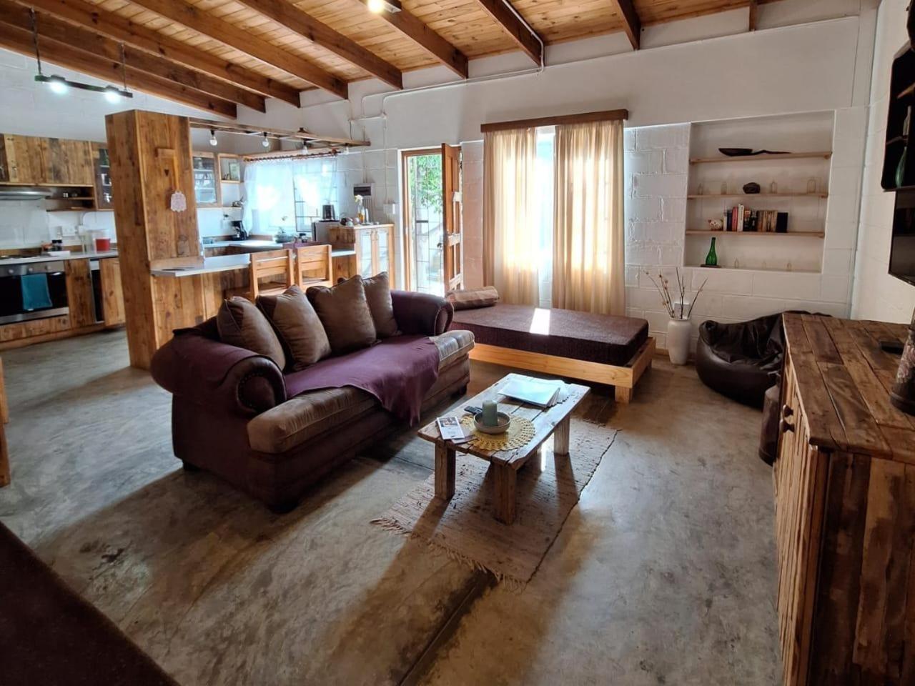 Wild Eden Self-Catering Accommodation Свакопмунд Номер фото